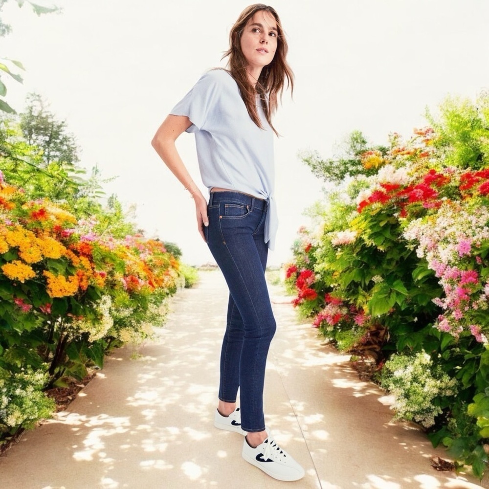 Madewell ‘8” Skinny Jeans’ in “Quincy” Wash Size 24